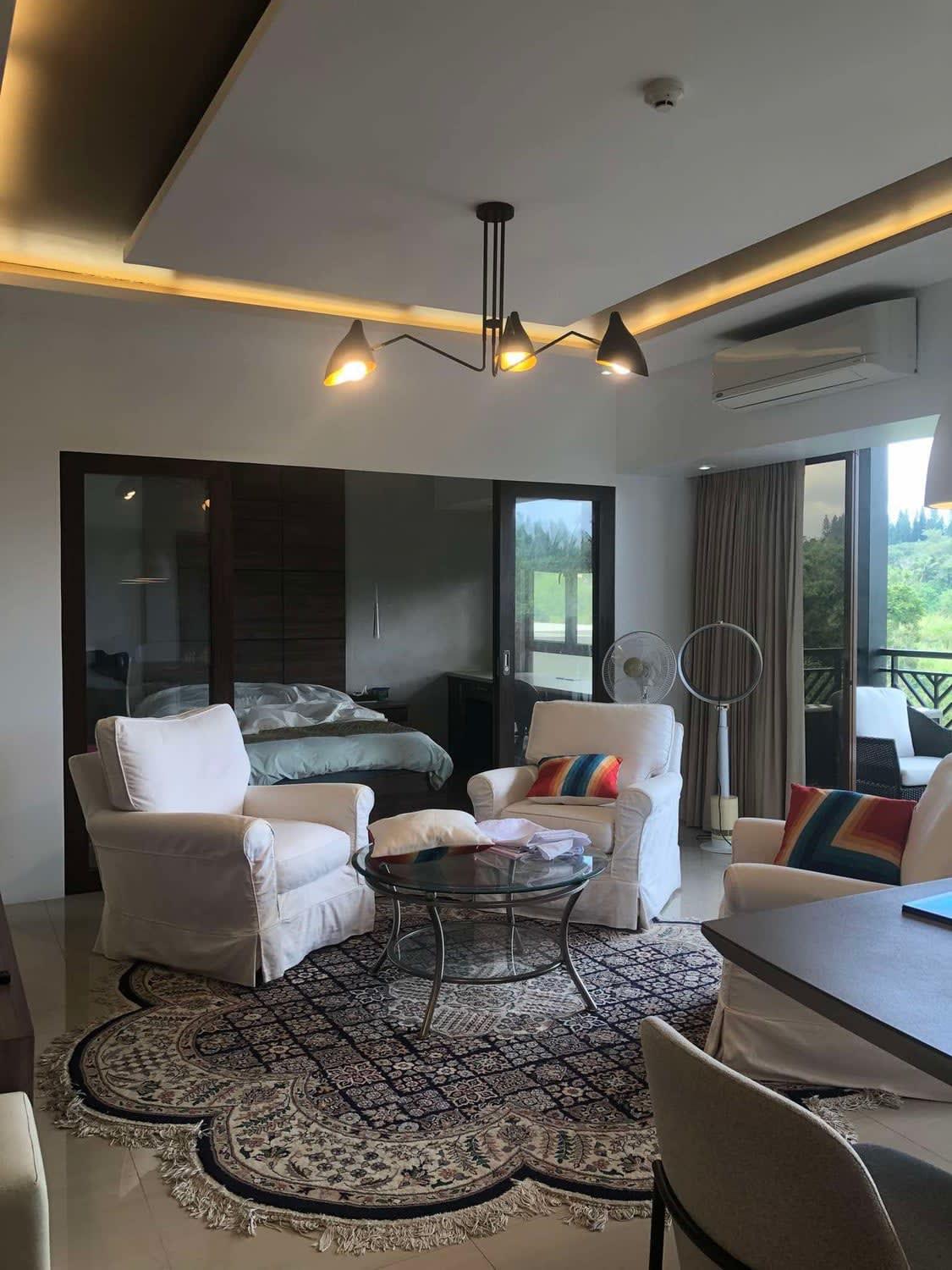 3 Bedroom Fully Furnished Penthouse Corner Unit for Sale | Kasa Luntian, Tagaytay by Alveo - Image 7