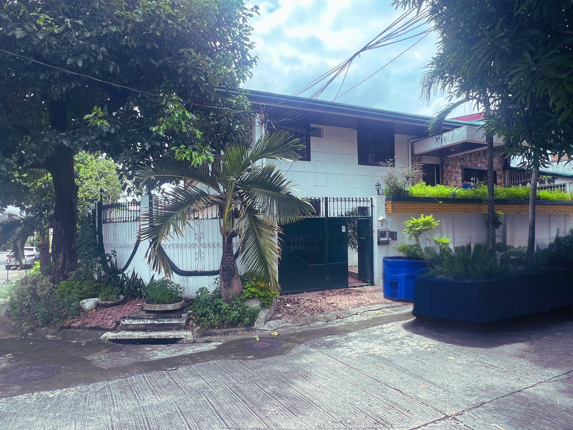 Spacious and Elegant 5 Bedroom House For Sale – Bf Resort Village - Image 1