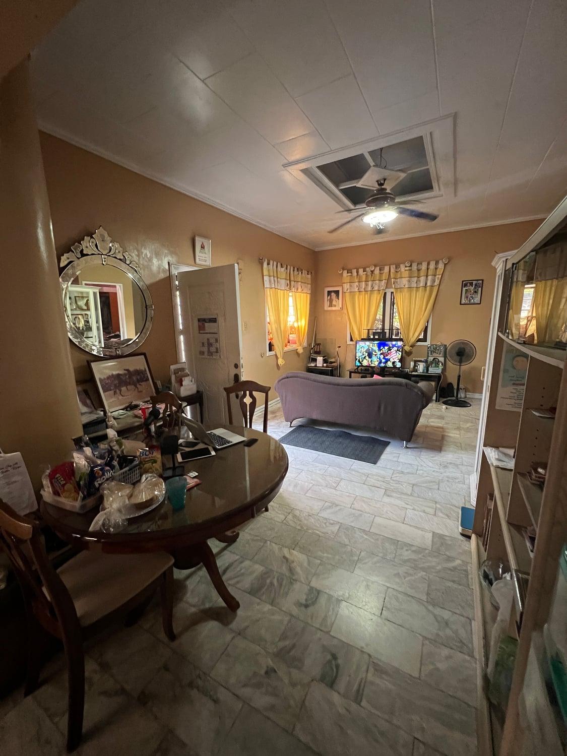 3 Bedroom Bungalow House and Lot for Sale in Pulang Lupa Dos, Las Pinas City - Image 7