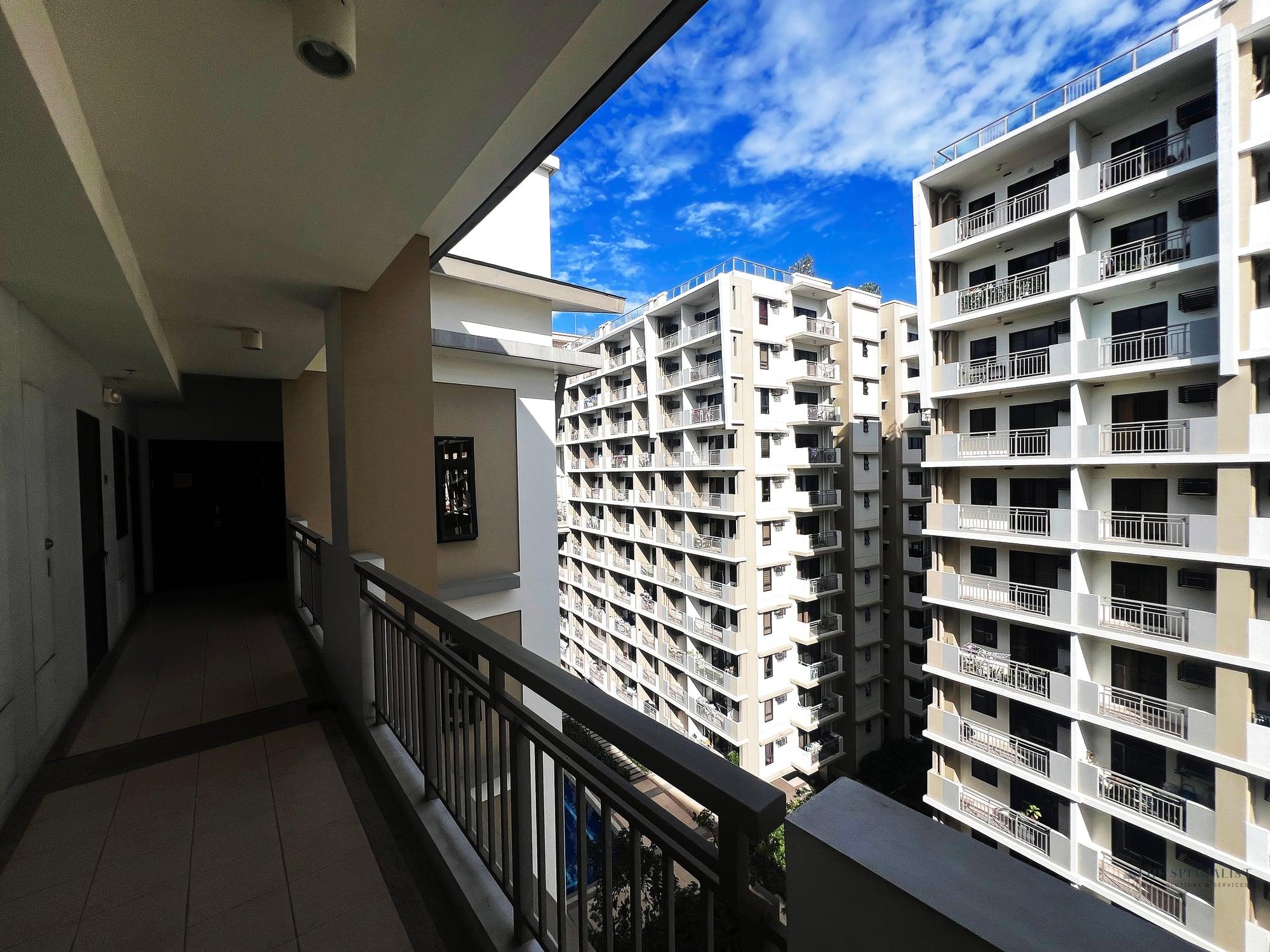 2 Bedroom Unit For Sale at DMCI Calathea Place, Sucat, Paranaque - Image 2