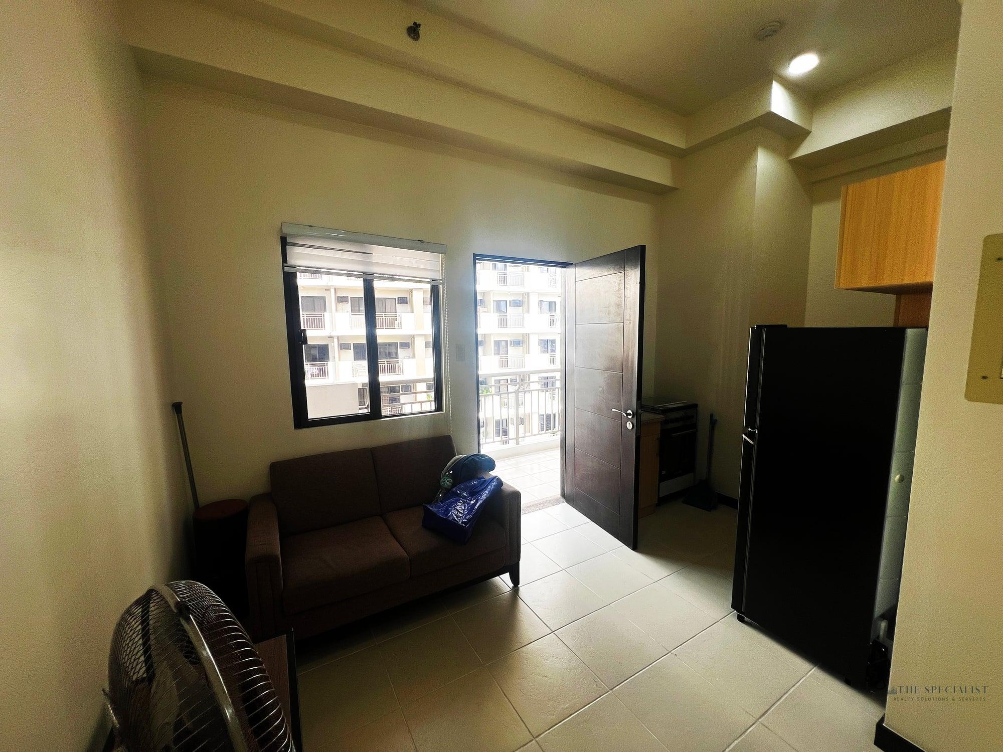 2 Bedroom Unit For Sale at DMCI Calathea Place, Sucat, Paranaque - Image 10