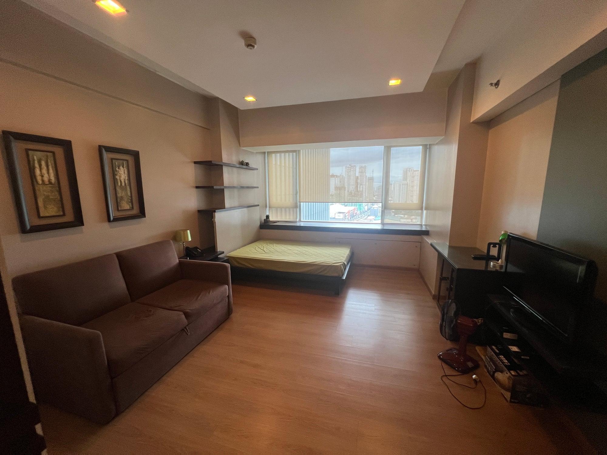 Studio Unit for Sale | The St. Francis Shangri-La Place, EDSA, Mandaluyong - Image 1