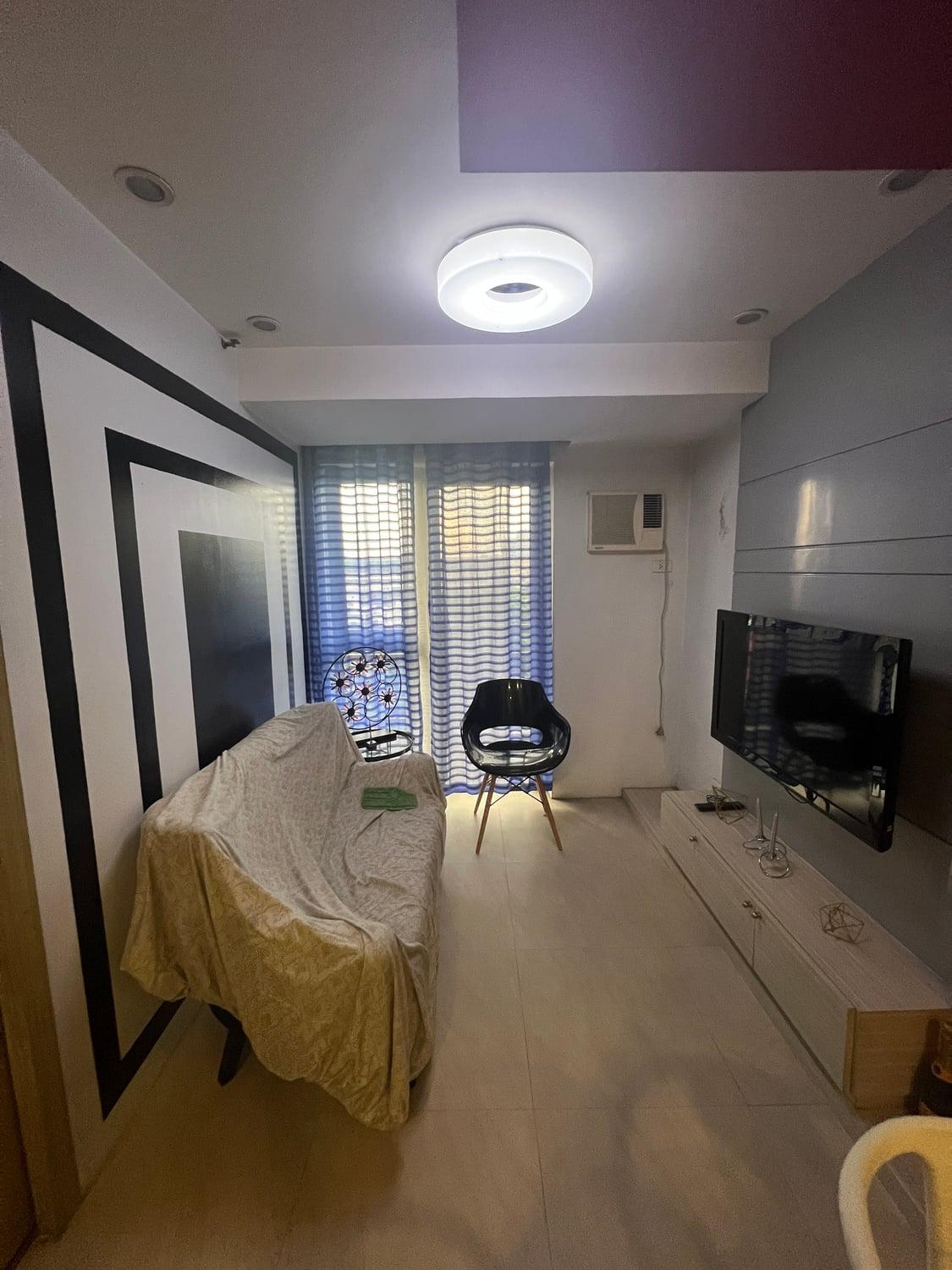 2-Bedroom Furnished Unit for Sale | Escalades at 20th Avenue - Image 2