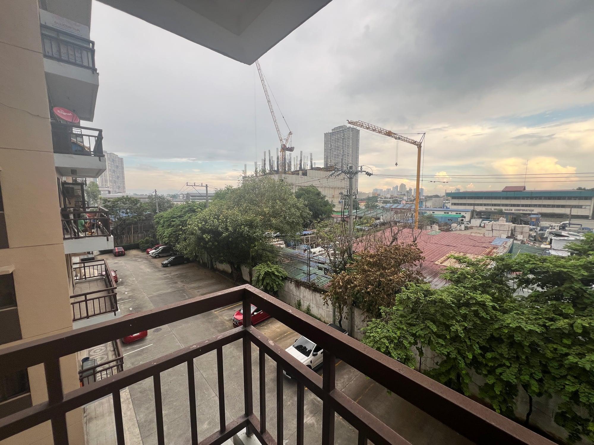 2-Bedroom Furnished Unit for Sale | Escalades at 20th Avenue - Image 4