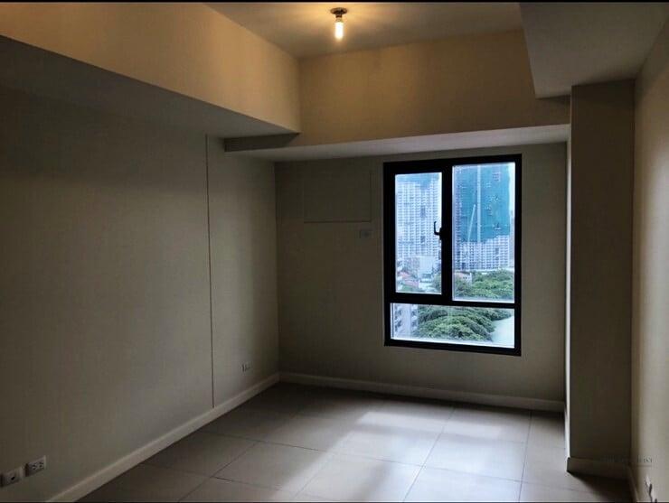 Studio Unit for Sale | The Vantage, Kapitolyo - Image 6