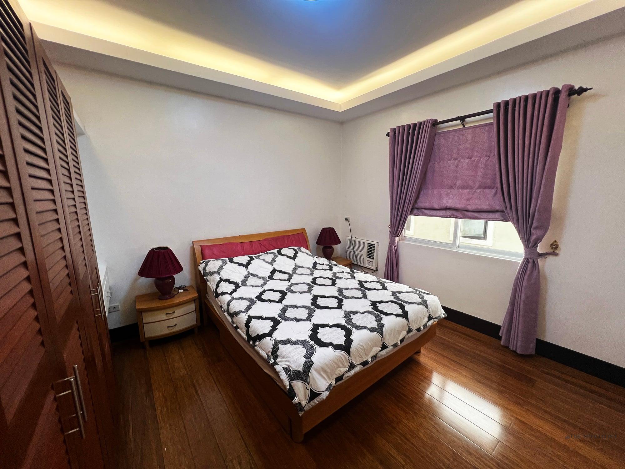 For Sale | 4-Bedroom House and Lot in Merville Park | Spacious 330 Sqm Floor Area - Image 11