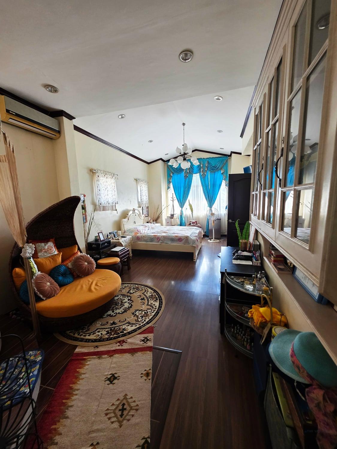 FOR SALE: Elegant 4-BR Mediterranean Home in Portofino Heights | Fully Furnished with Den, Balcony & Garden - Image 10