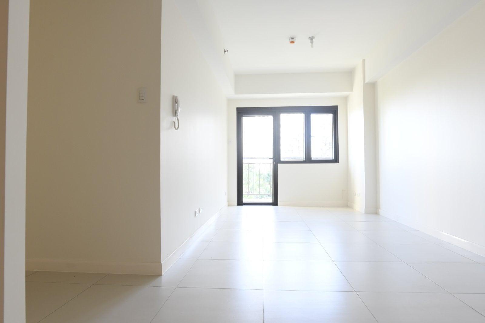 2BR Prime Condo Unit in Fordham Tower, Eastbay Residences, Muntinlupa - Image 1
