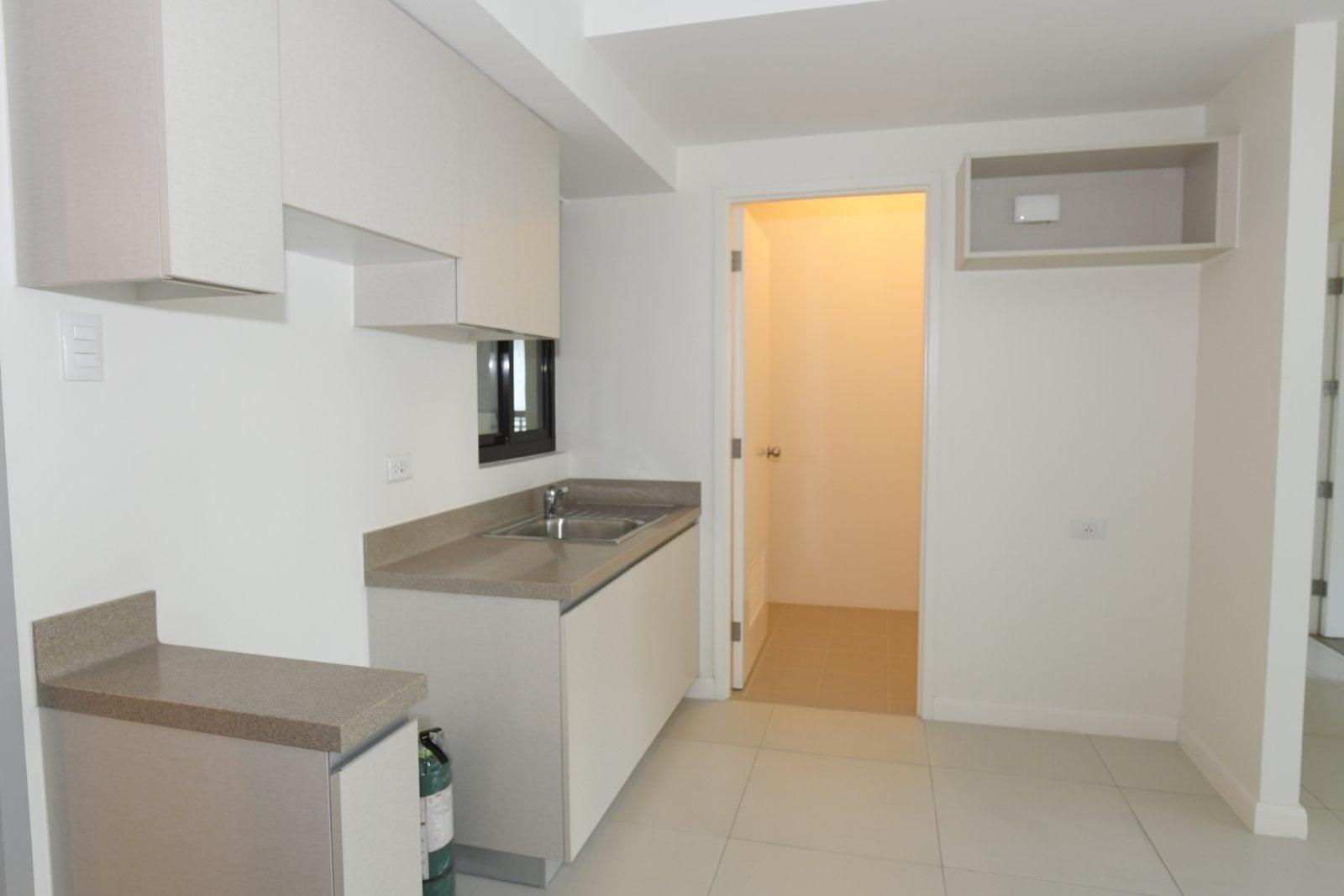 2BR Prime Condo Unit in Fordham Tower, Eastbay Residences, Muntinlupa - Image 5