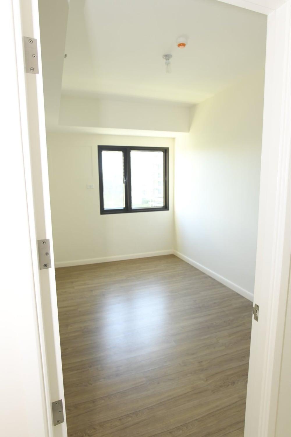 2BR Prime Condo Unit in Fordham Tower, Eastbay Residences, Muntinlupa - Image 6