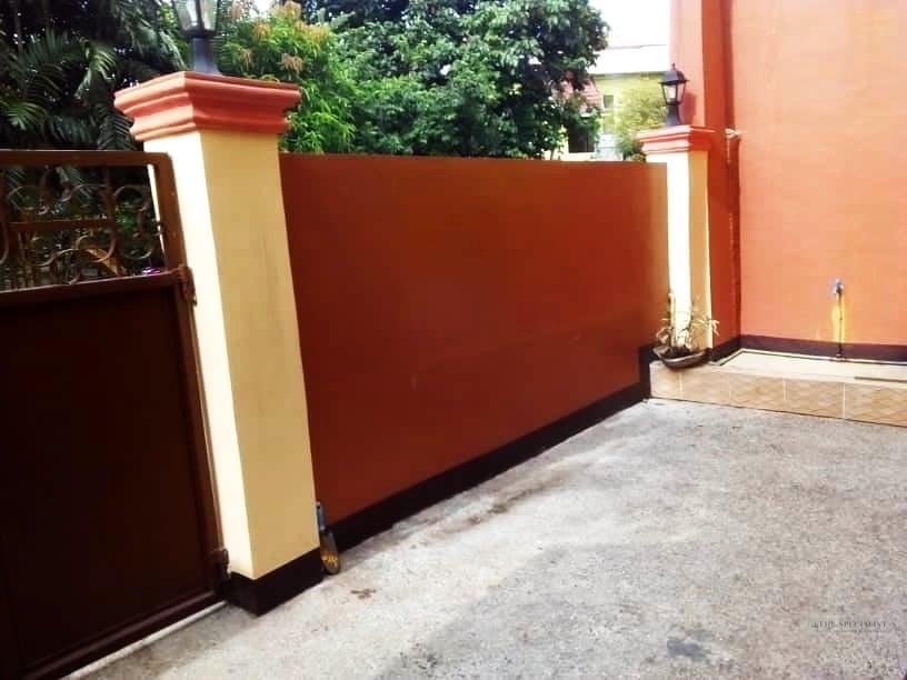 For Sale 3-Bedroom Townhouse • Residenza Subdivision Camarin, Caloocan - Image 8